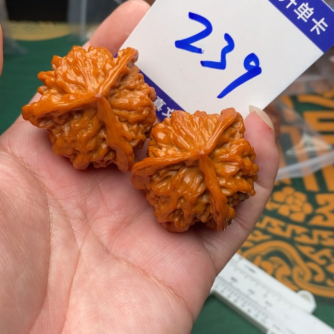 文玩核桃把件盘山38