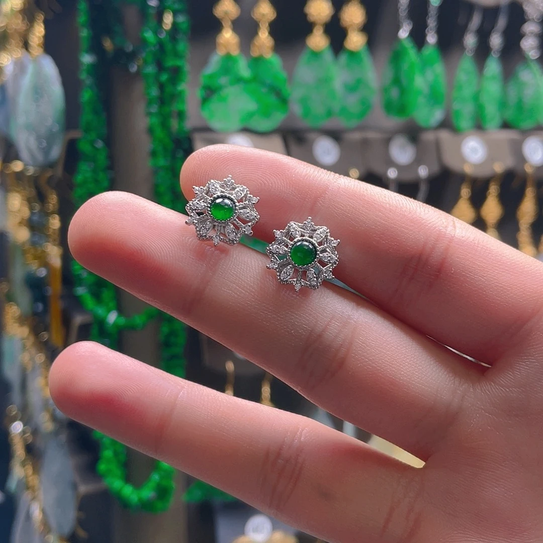 翡翠未镶嵌耳饰翡翠
