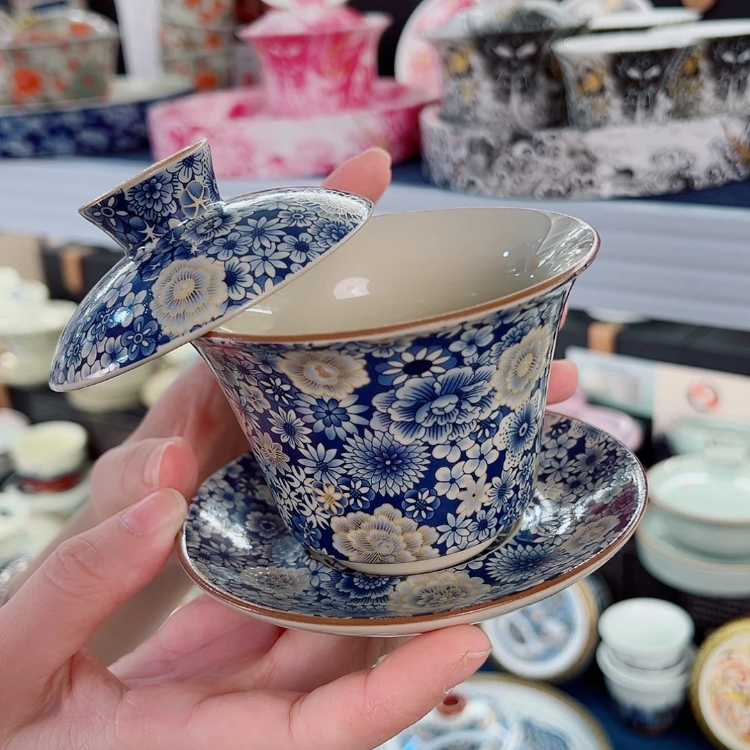 盖碗很漂亮，我很喜欢