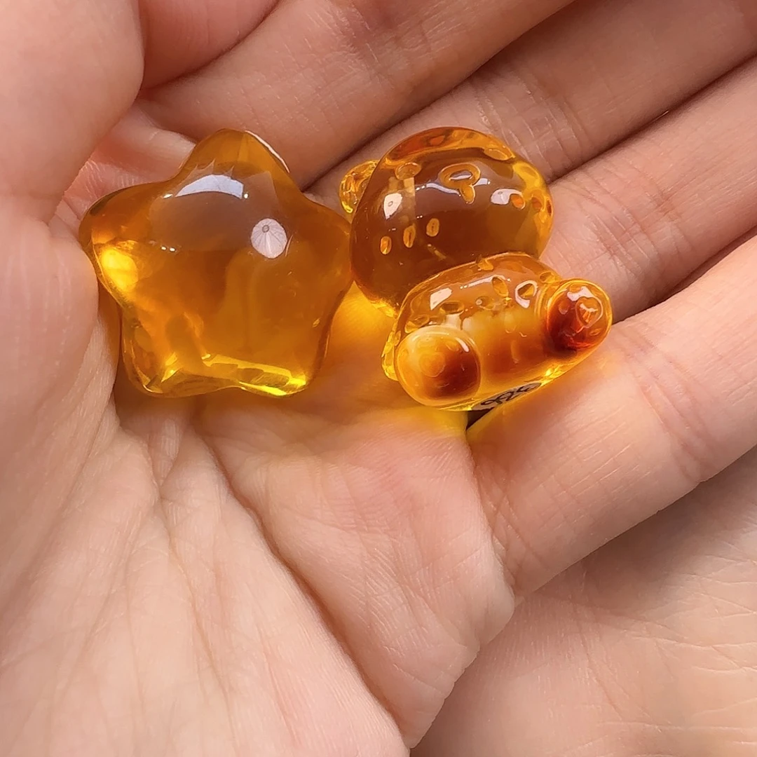 琥珀珠宝奇石未镶嵌奥****师