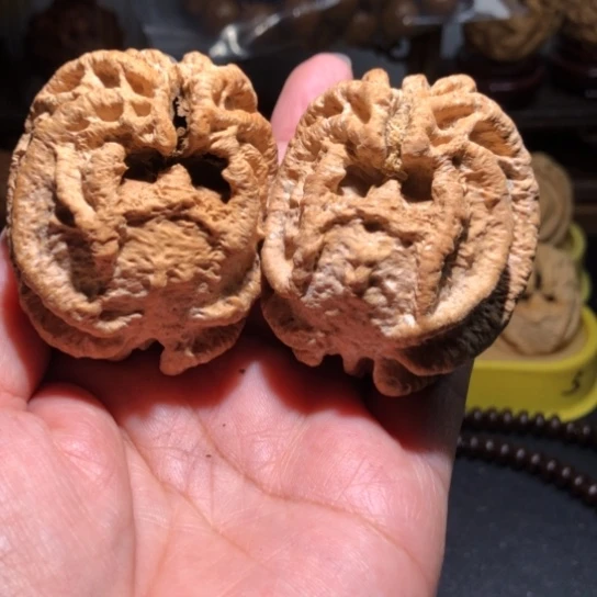 橄榄核吊坠练手乾坤鬼脸
