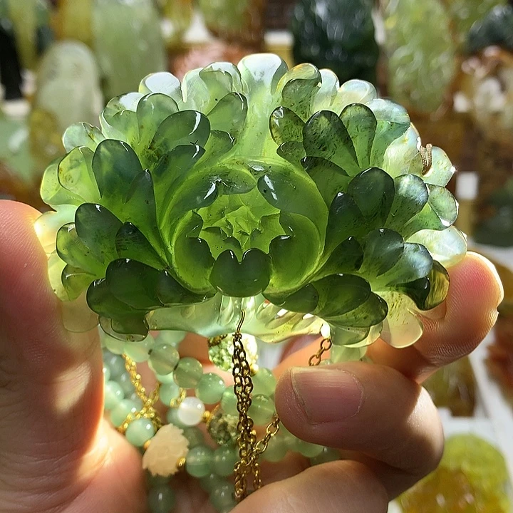 蛇纹石玉未镶嵌珠宝半成品