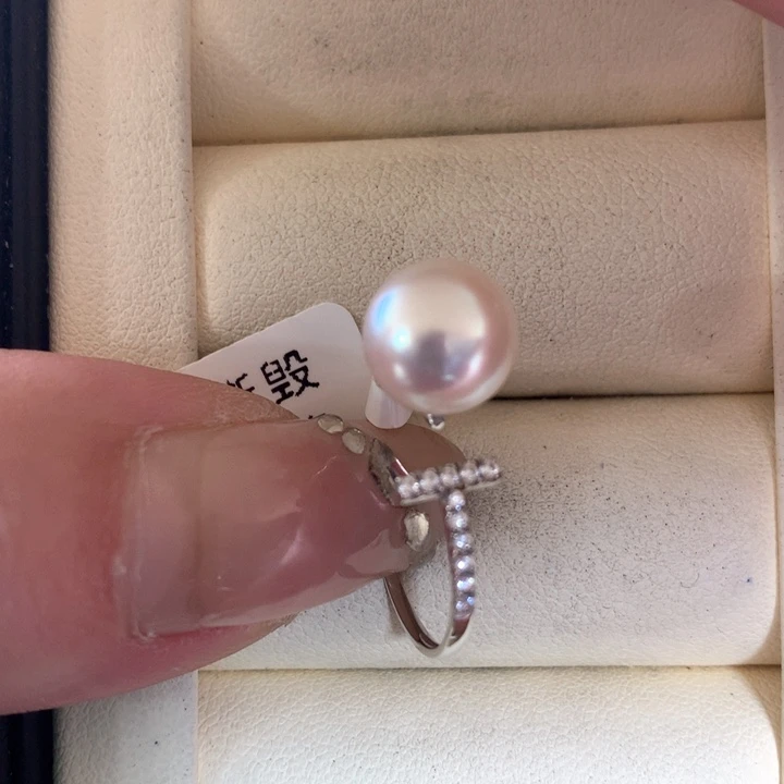 18K金镶嵌戒指海水珍珠