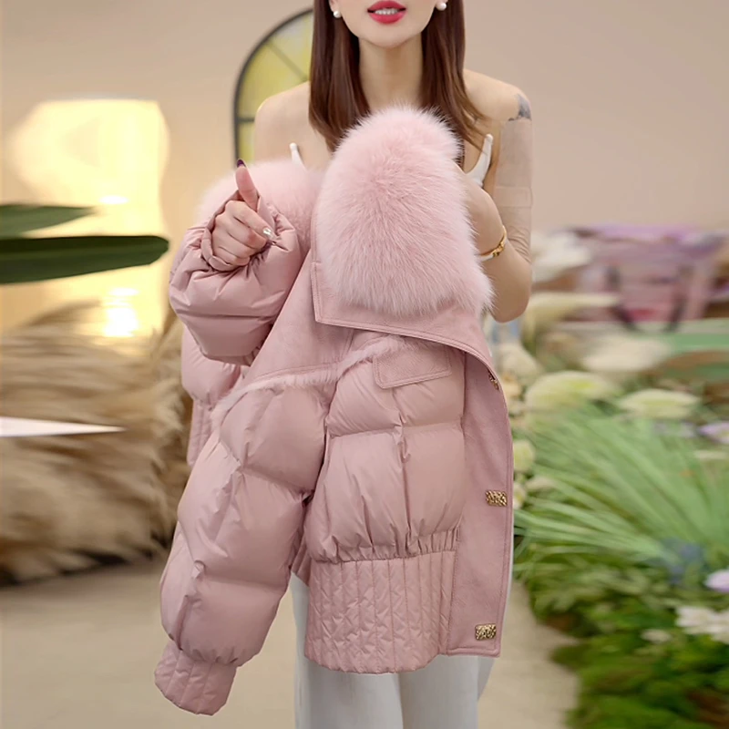 2025年冬季新款毛领棉服女士收腰设计感廓形轻奢保暖外套时尚单品