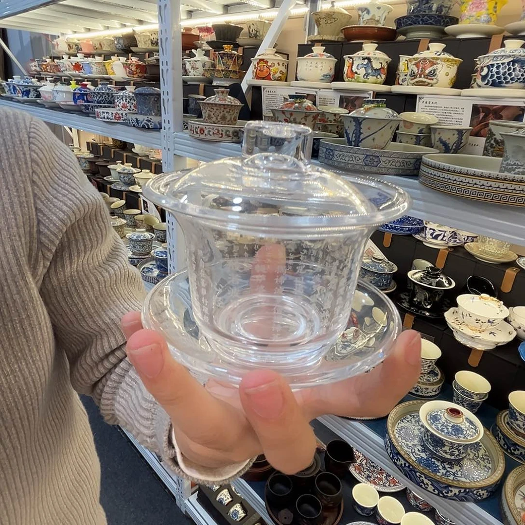 这些盖碗很漂亮！！！！