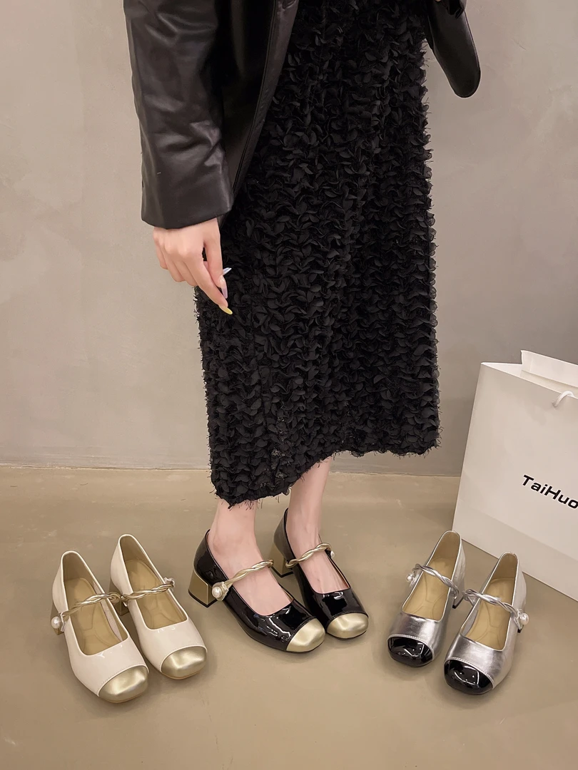 56033917时尚夏季粗跟英伦风圆头女鞋单鞋百搭复古法式玛丽珍鞋