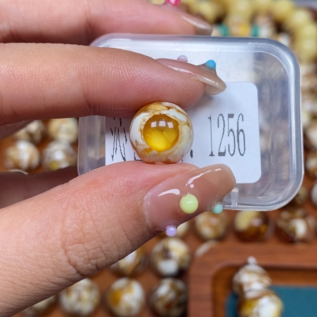 把件猴头核桃沁色圆珠老型1256