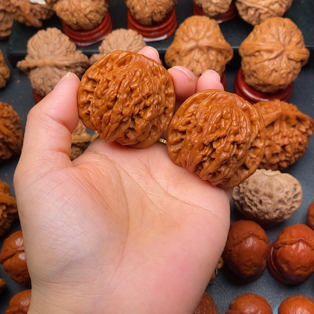 文玩核桃把件43虎头