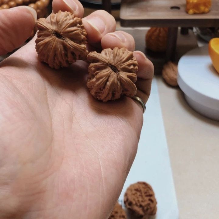 文玩核桃吊坠日**夕33四座楼