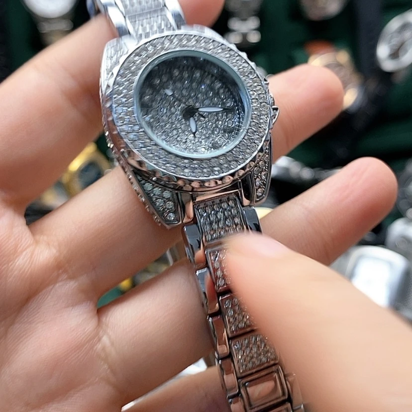 【闪购商品】石英男表手表