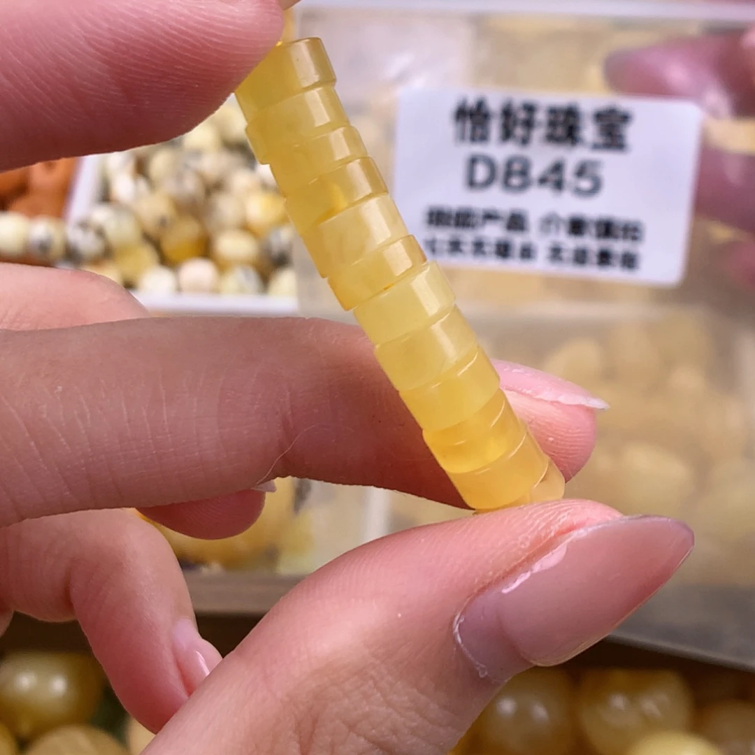 琥珀未镶嵌珠宝奇石7.2
