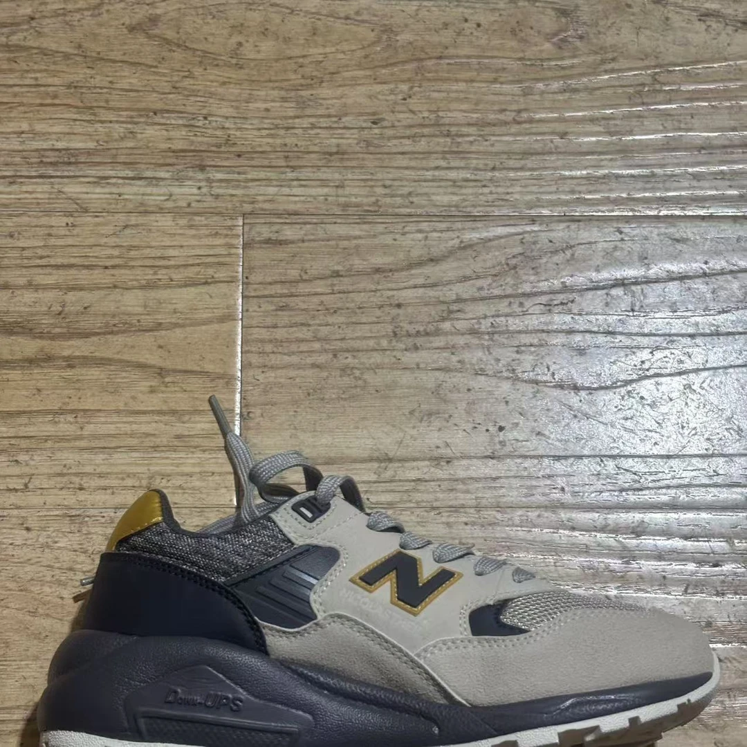 户外低帮系带透气舒适时尚百搭轻便休闲鞋0724