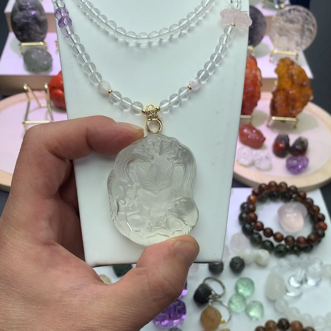 颈饰水晶未镶嵌吊坠