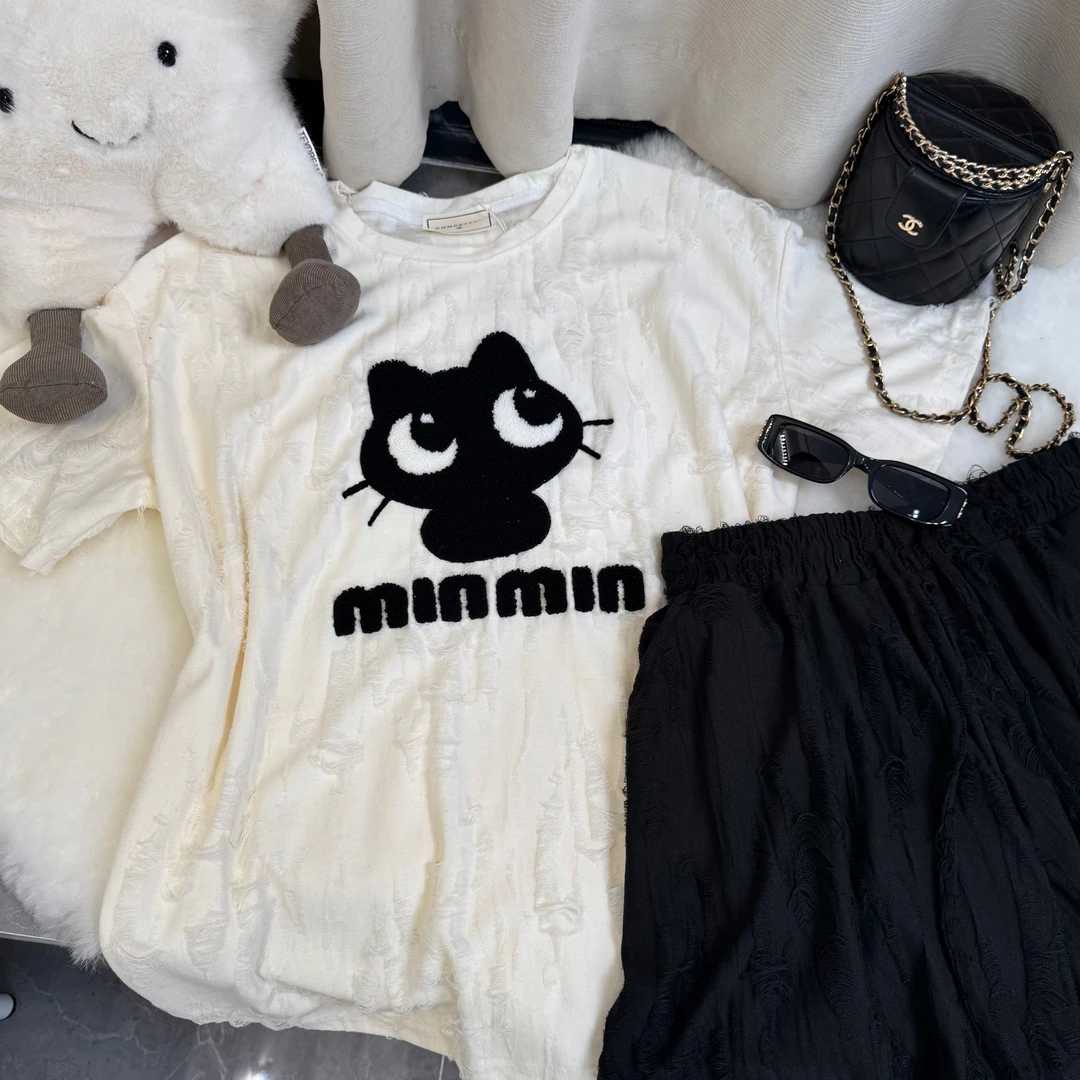 2025新款韩版小猫咪短袖t恤显瘦减龄卡通宽松休闲百搭上衣