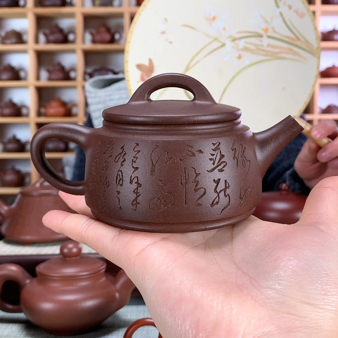 用***7紫砂汉瓦紫砂壶手工制作