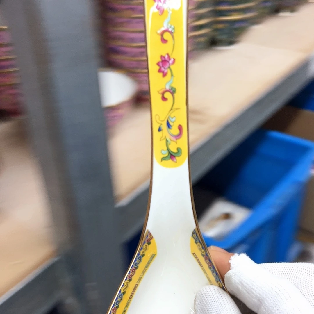 瓷大勺n n n n n n n n n n