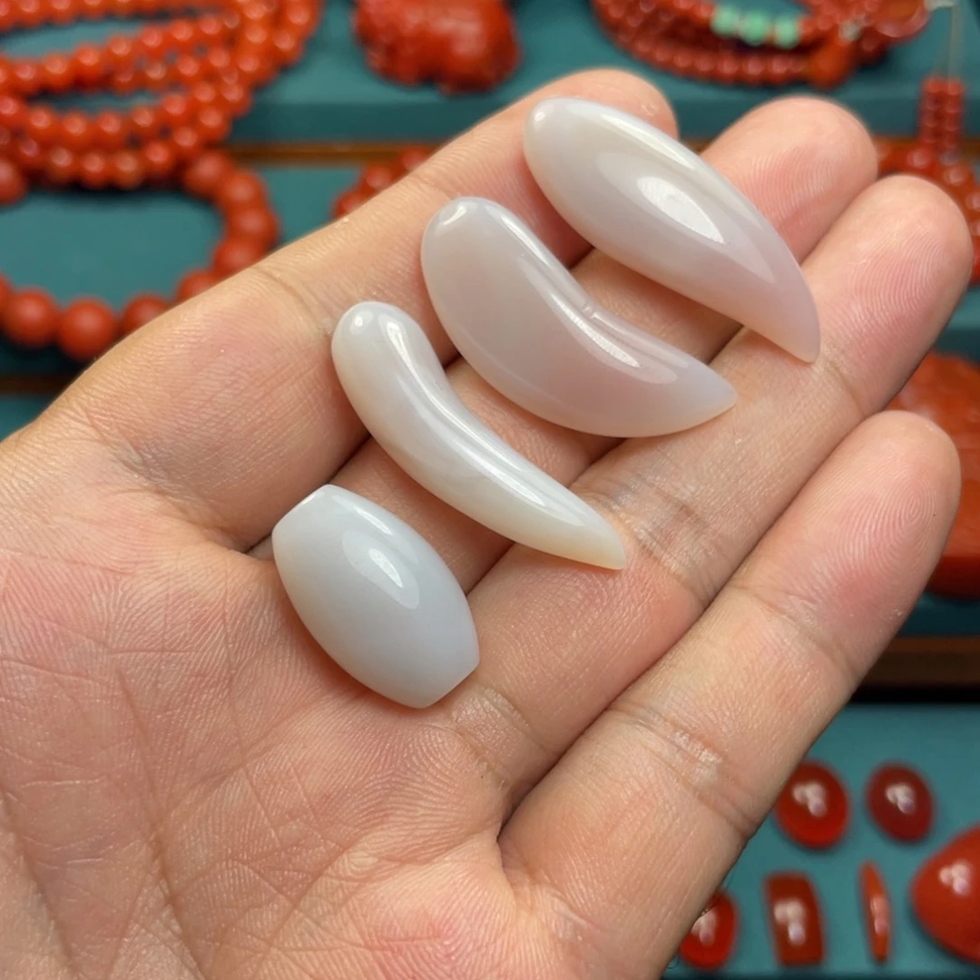 C***1玛瑙/玉髓配饰未镶嵌