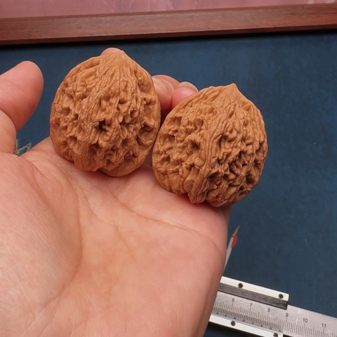 文玩核桃把件2全品38虎头