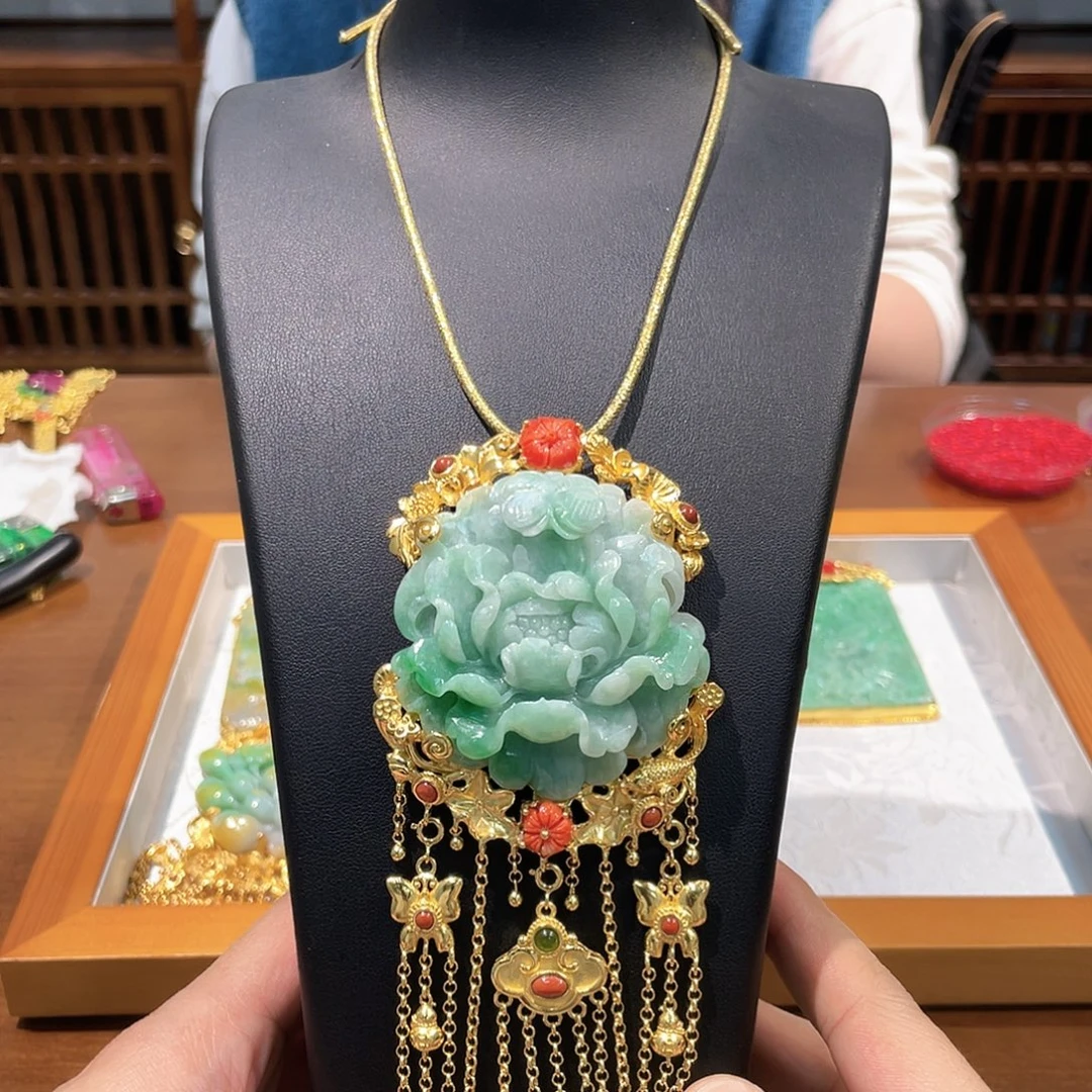 锦纶铁合金吊坠吊坠