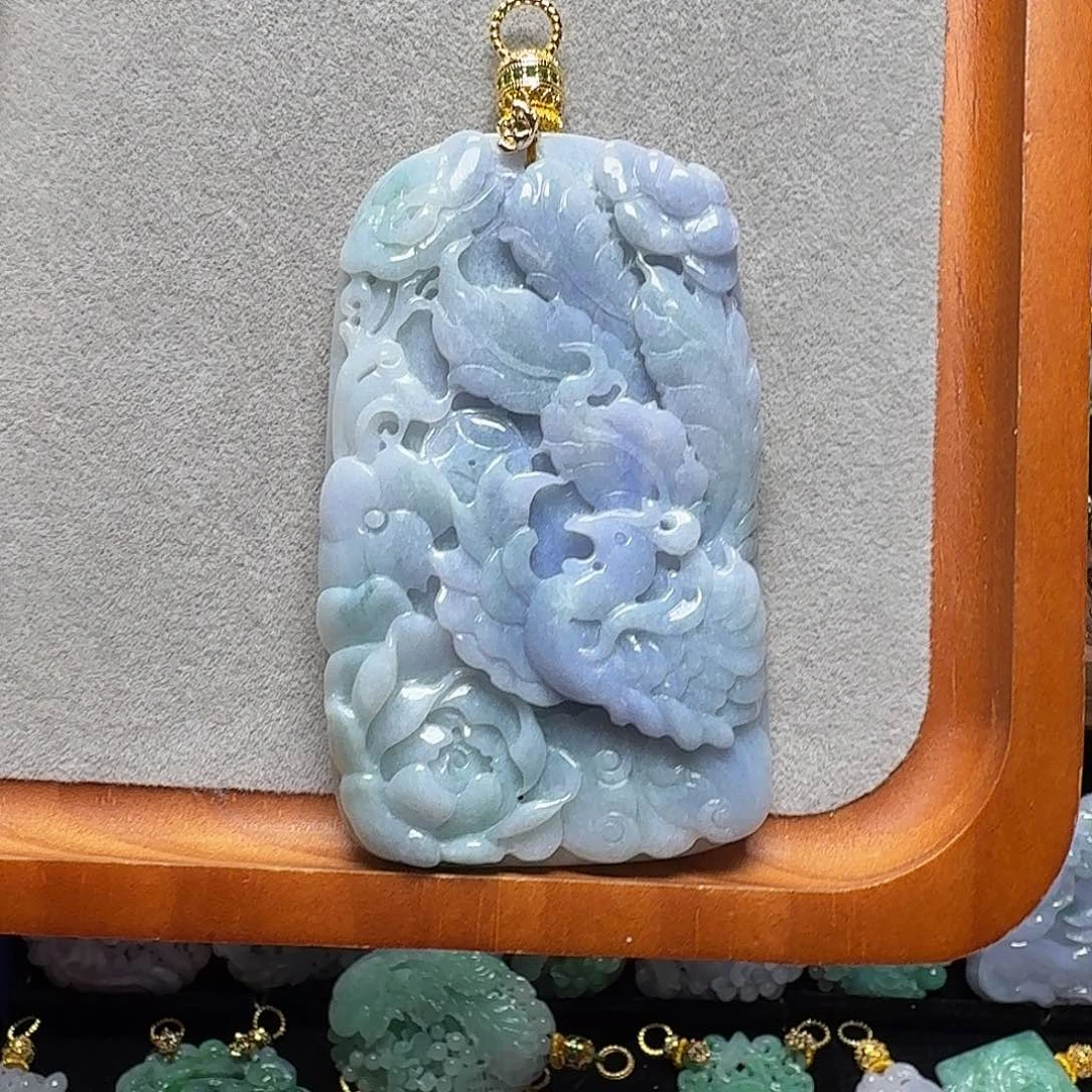 吊坠(赠链)未镶嵌翡翠