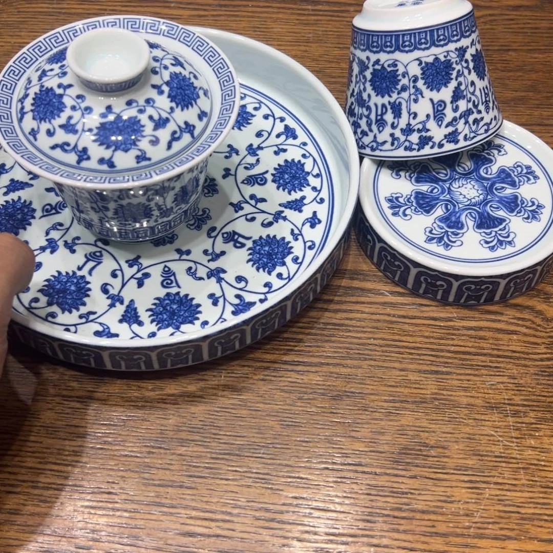 景德镇瓷器精品陈列展品