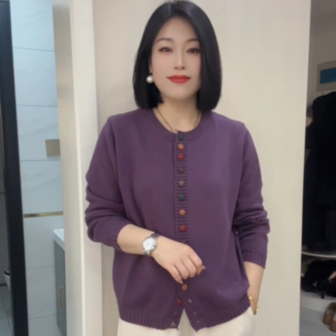 春秋休闲时尚百搭彩扣针织开衫