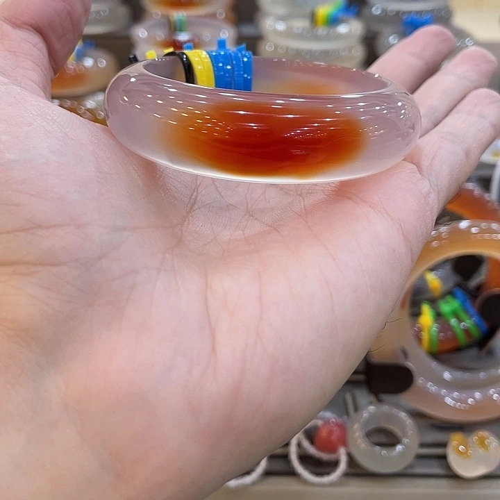 玛瑙/玉髓未镶嵌手镯55