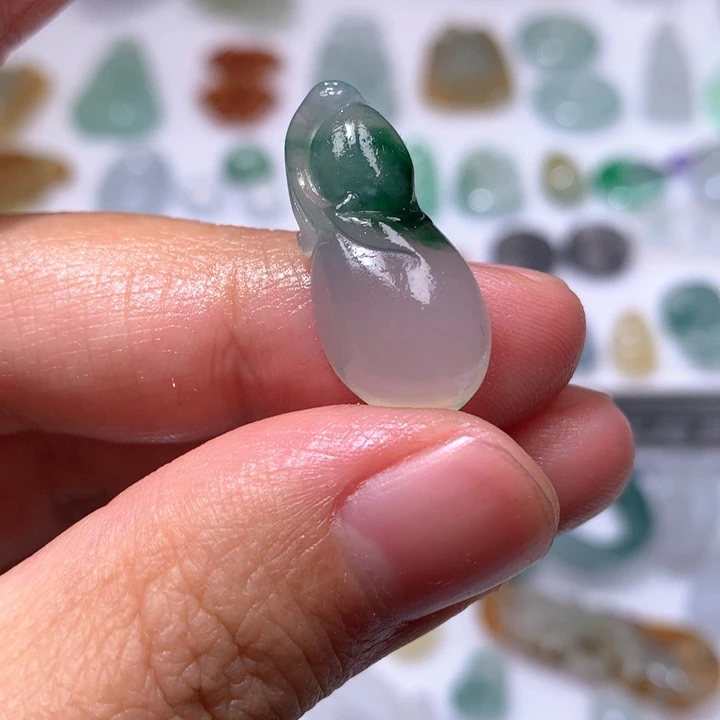 未镶嵌定制翡翠福瓜