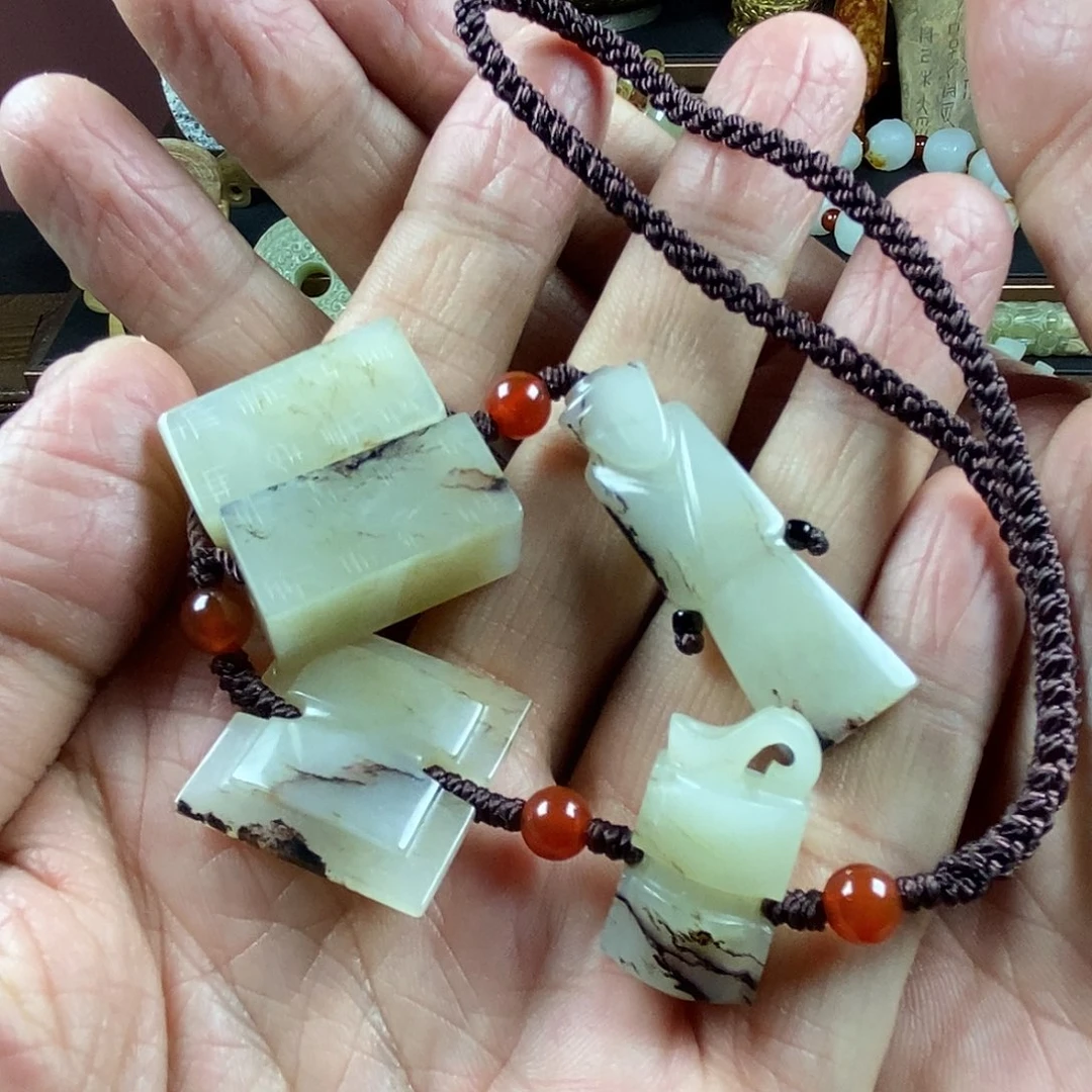 和田玉（糖玉）挂件未镶嵌用****5