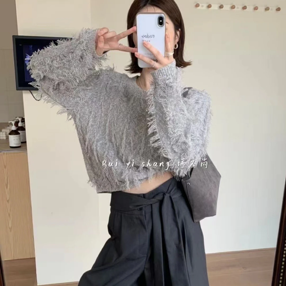 梦小小女装流苏亮片2025秋冬韩版显瘦高腰短款条纹花色针织衫潮