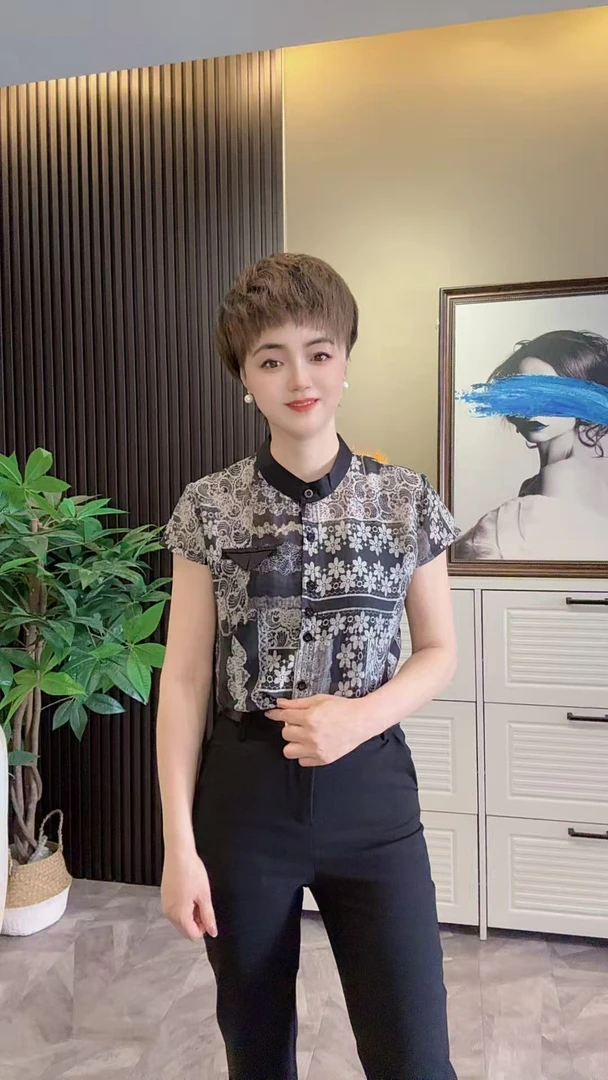 2025年新款高级感复古碎花立领短袖衬衫818