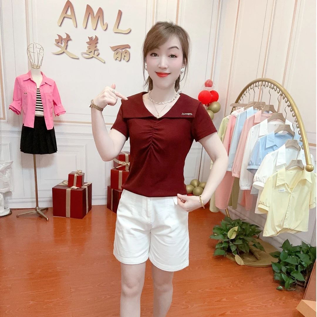 AML3 海军领时尚百搭设计感手工捏褶2025夏季新款显瘦短袖女上衣