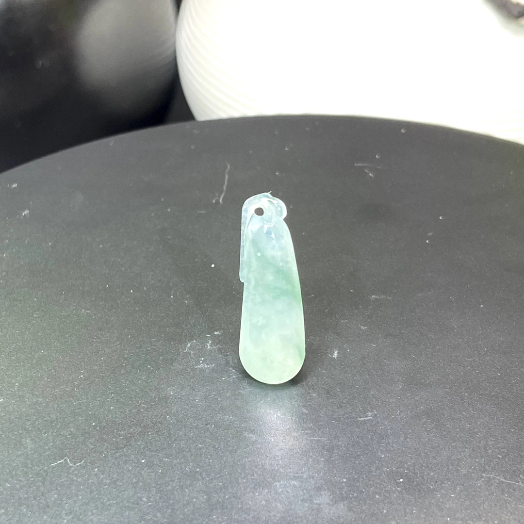 RX1天然缅甸A货翡翠冰胶福瓜/084945/北京中保拍卖