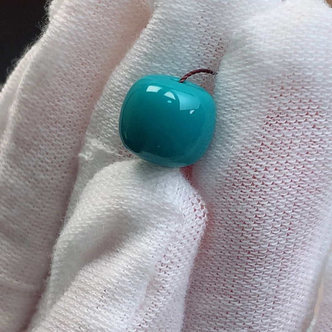 【闪购商品】绿松石配饰未镶嵌孛****烈