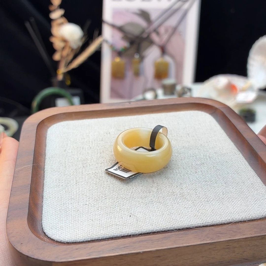 和田玉未镶嵌戒指橘糖轮胎16.97j19