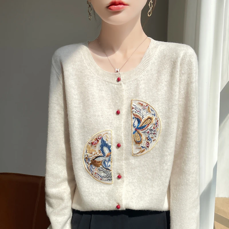 新中式绣贴高级感时尚百搭开衫女轻奢国风毛衣外套宽松别致针织衫