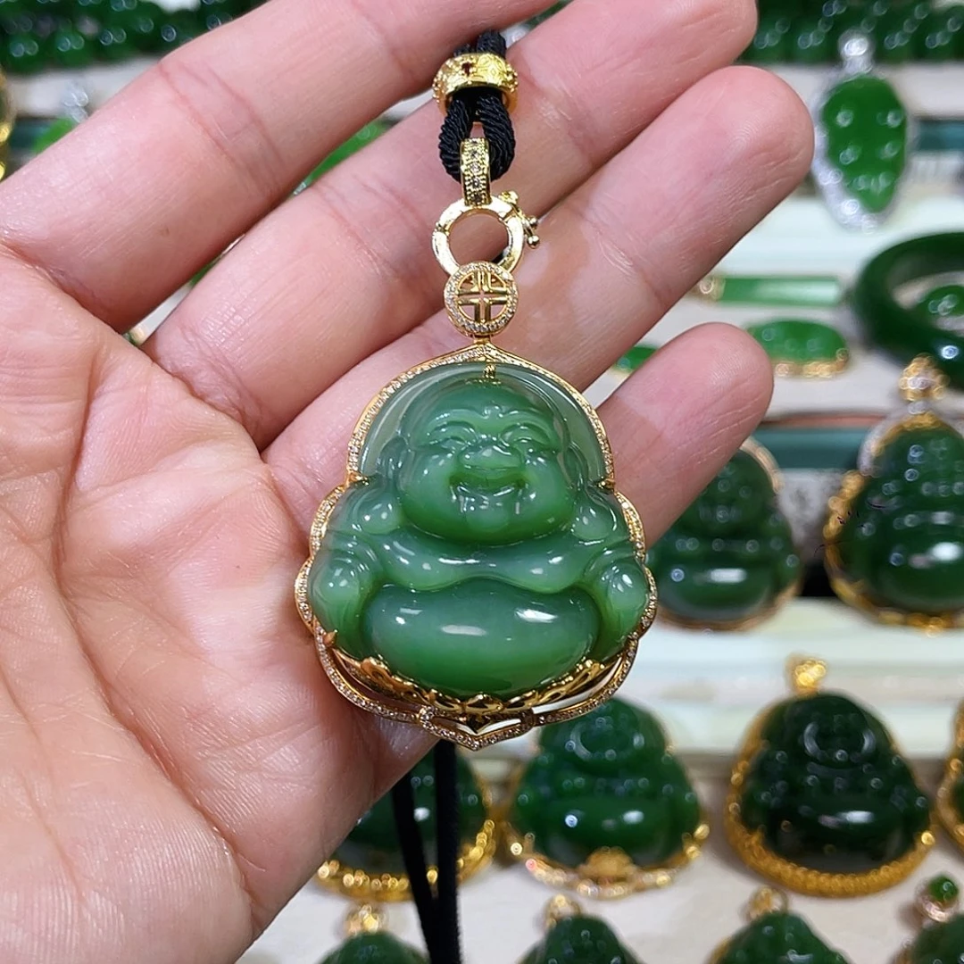 和田玉（碧玉）18K金镶嵌颈饰35mm