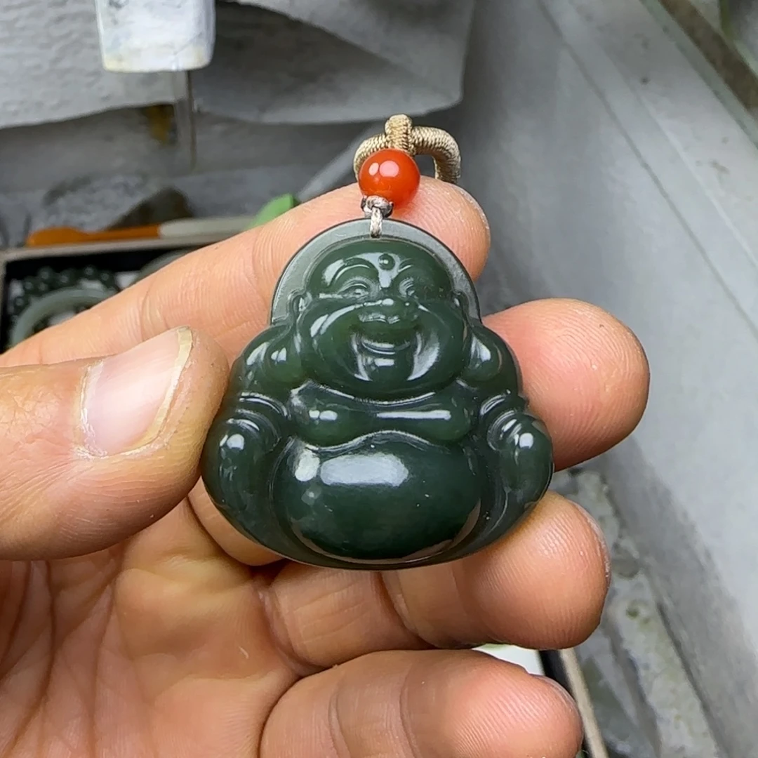 花***花和田玉未镶嵌颈饰