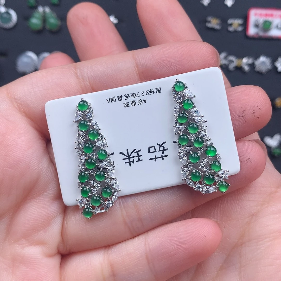 、***香翡翠银S925镶嵌耳饰