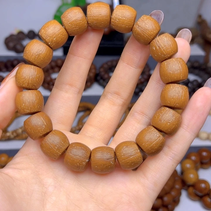 紫金鼠手串原皮直切半实心黄金甲