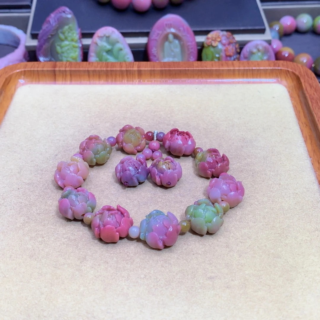 素***雅未镶嵌玛瑙手链盐源