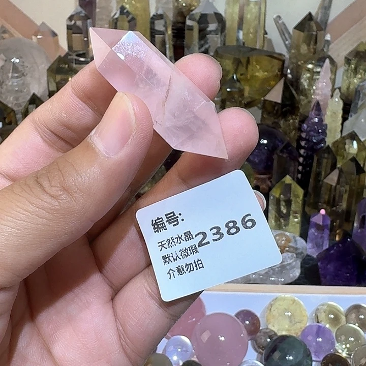 未镶嵌颈饰水晶柱