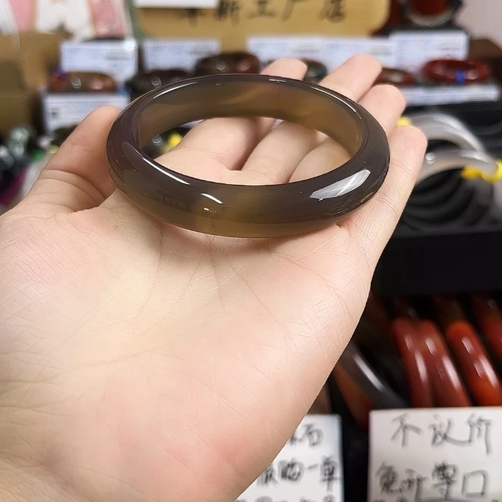 手镯玛瑙/玉髓未镶嵌