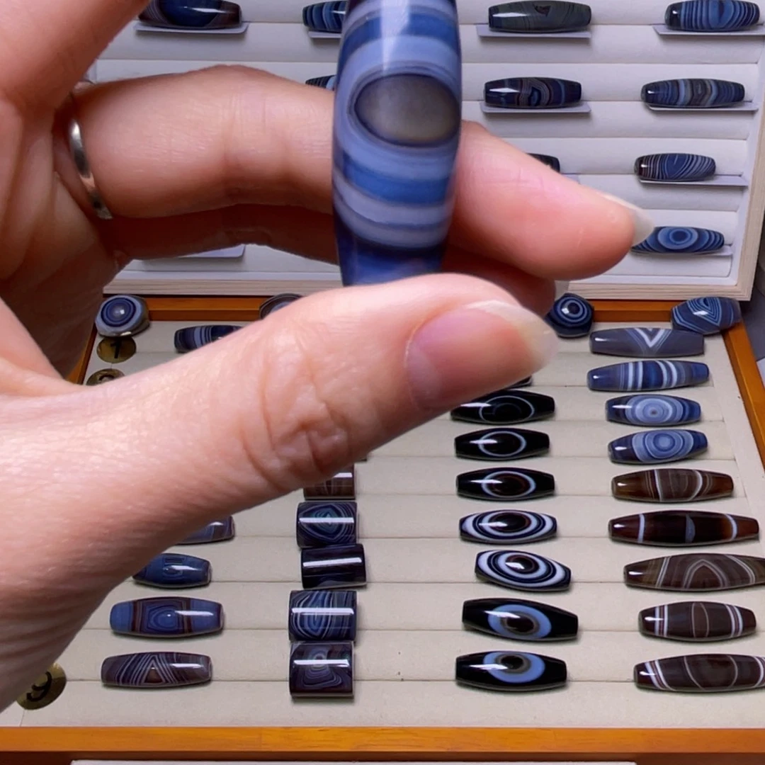 三***急玛瑙/玉髓未镶嵌颈饰