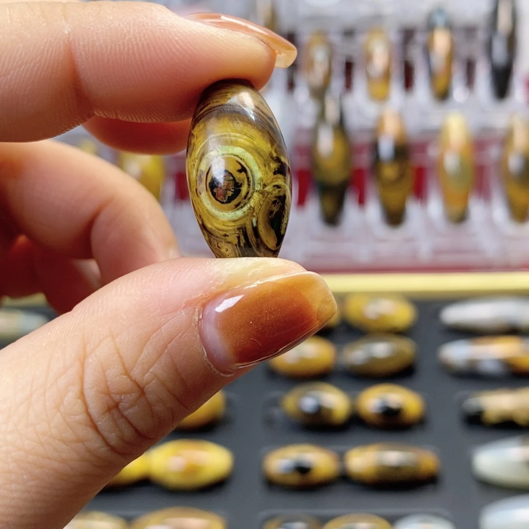 玛瑙/玉髓颈饰合金