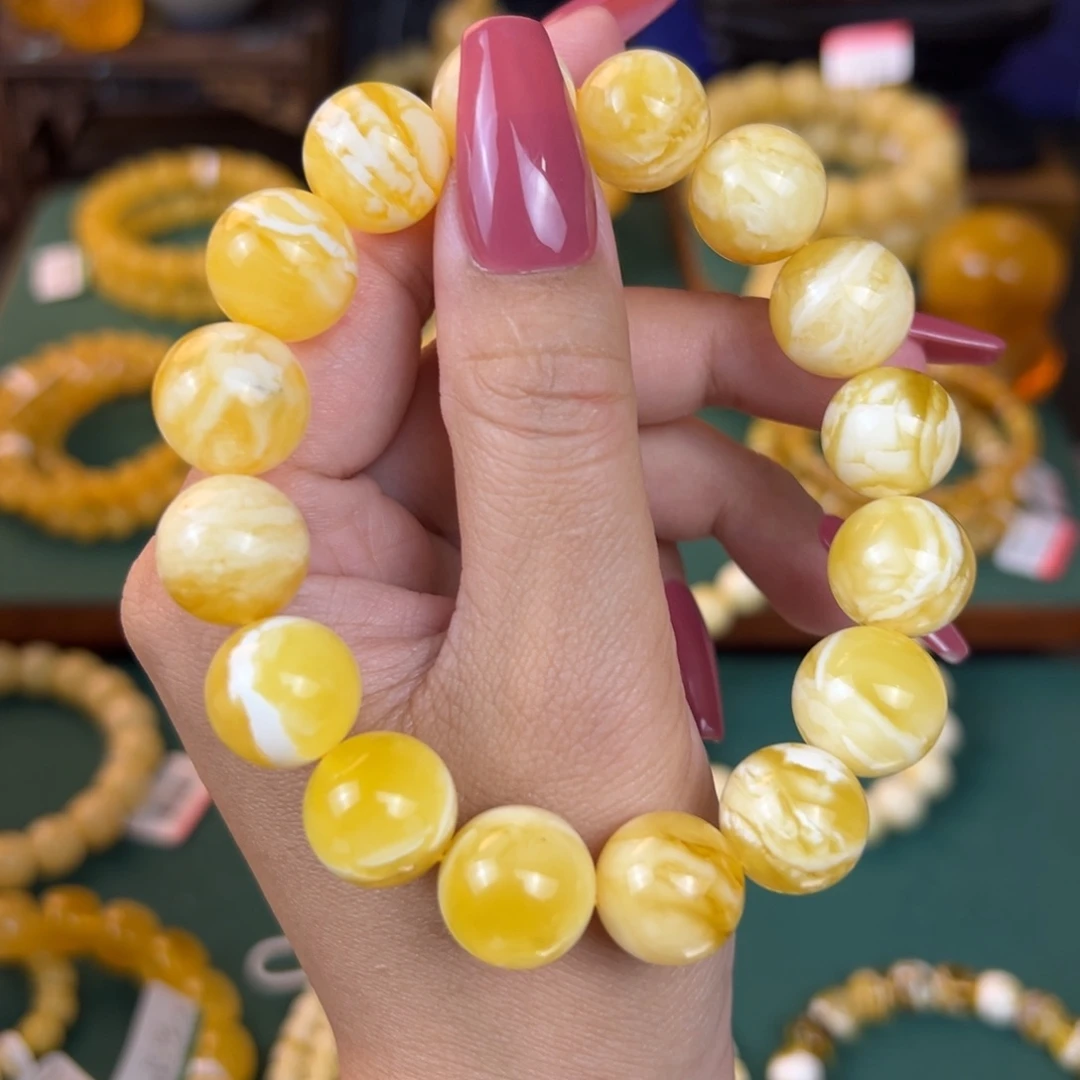 未镶嵌琥珀珠宝奇石?**妖