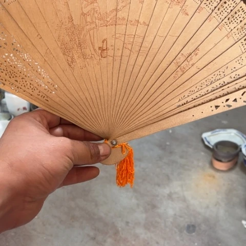 摆件工艺品檀香木扇子，随机发货