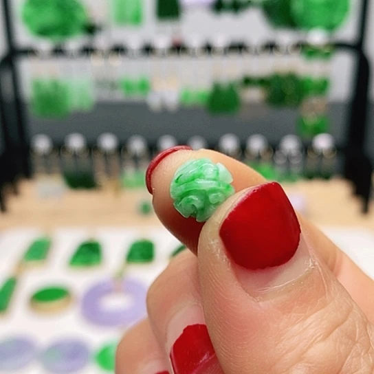 翡翠耳饰未镶嵌凡*挂件