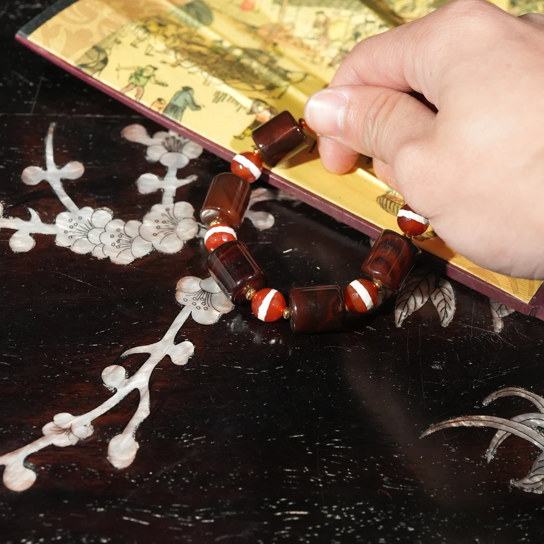 2.8香港王老板-玛瑙手串9n149