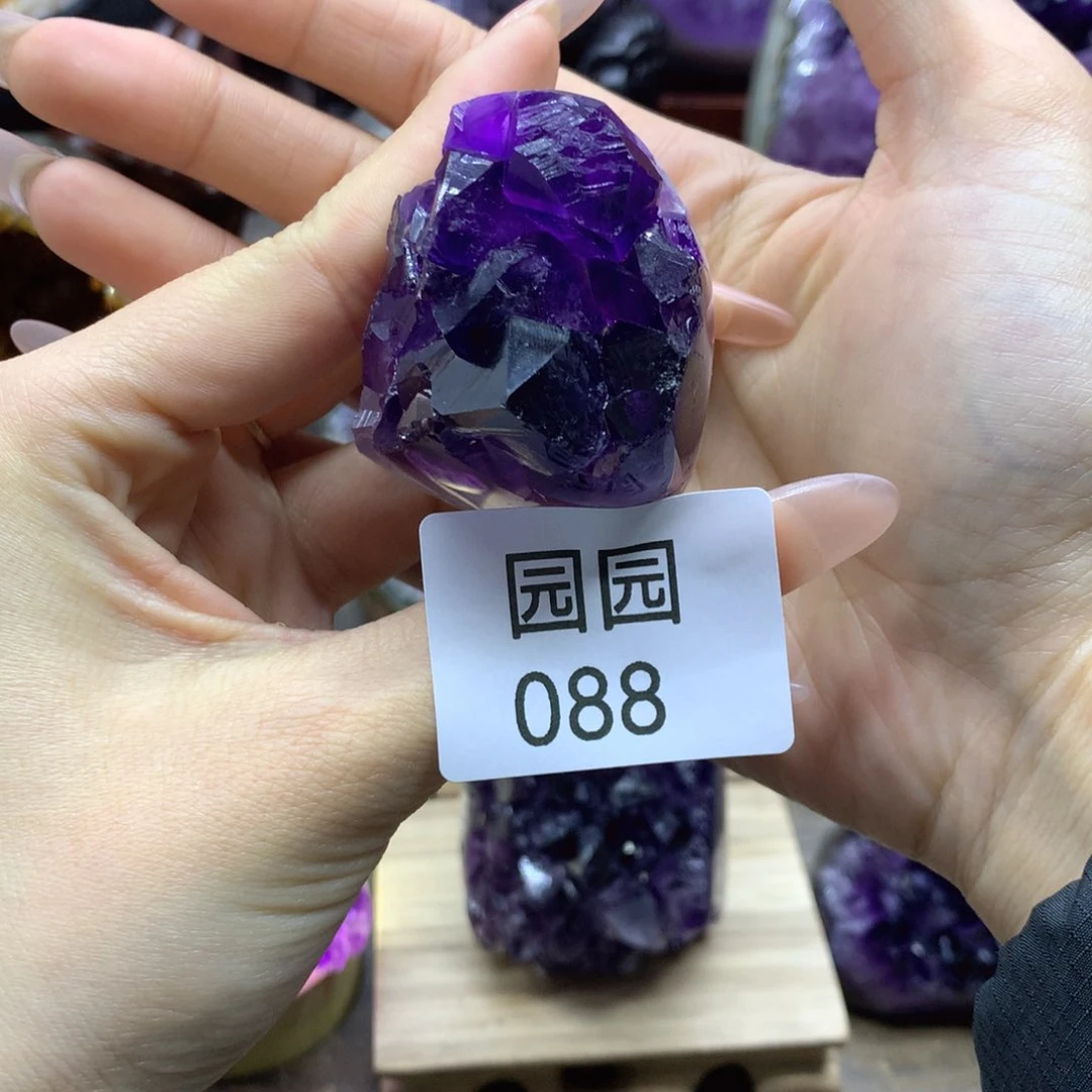 紫晶大型摆件（非配饰）未镶嵌